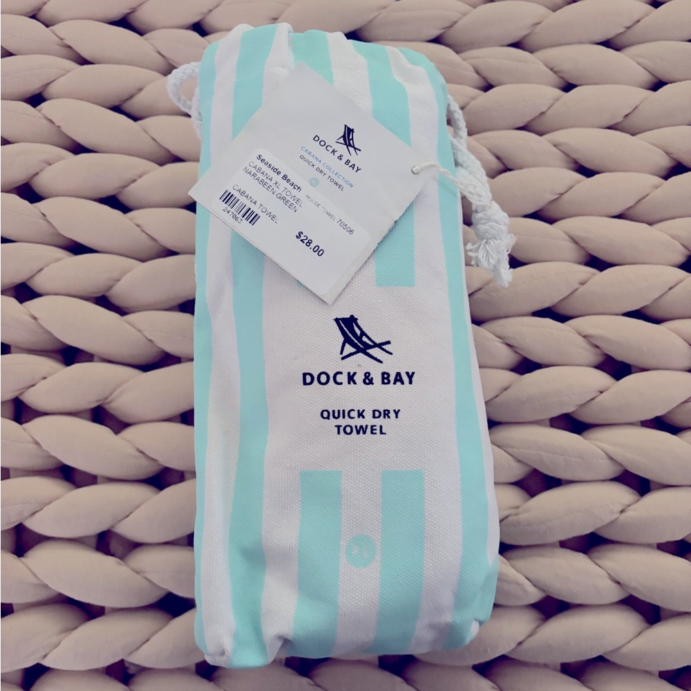 NWT Dock & Bay Quick Dry Towel - Seaside Beach Cabana | Aqua & White